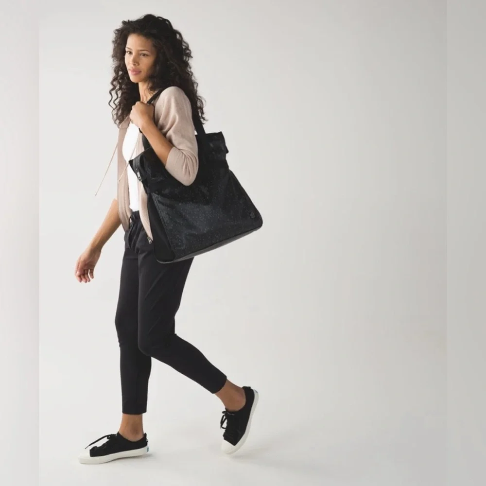 Lululemon Follow Your Bliss Bag